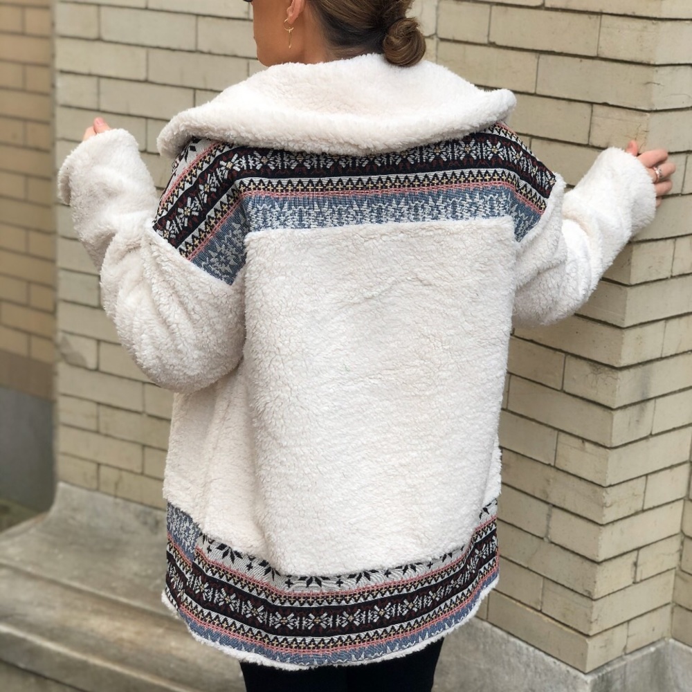Teddy Faux Fur Sherpa Coat - lollita White - Picture 8 of 8